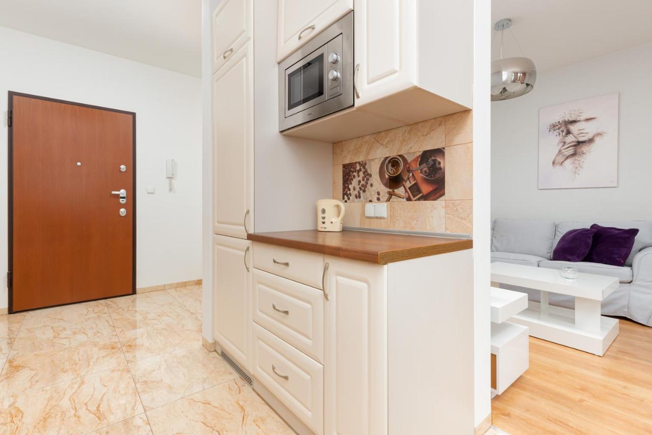 Na Woli Sowinskiego By Renters * Warsaw